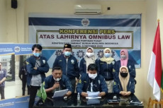 Pernyataan Sikap Konfederasi...