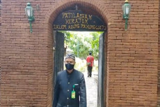 Kisah Keraton Dalem...