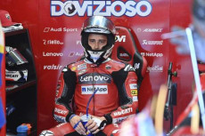 Andrea Dovizioso Tak...