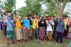 3 Suku di Lereng Tambora...