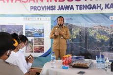 Pembangunan KIT Batang...