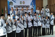Bupati Bandung Barat...