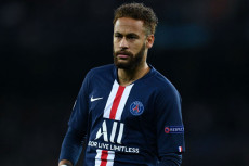 Pelatih PSG Pastikan...