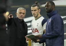 Mourinho Frustrasi,...