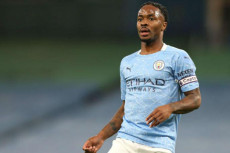 Sterling Bakal Tebus...