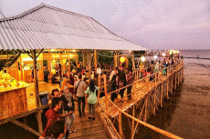 Cafe Laut Semare, Cita-Cita...