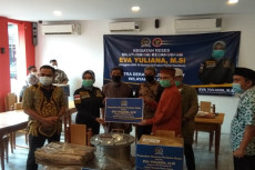 Geluti Wirausaha, 50...