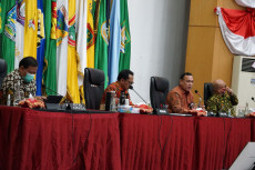 KPK Endus Potensi Korupsi...
