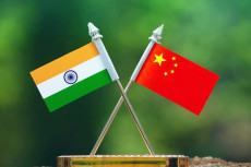 India Kembalikan Tentara...
