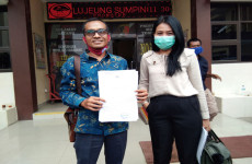 Dituding Melakukan Politik...