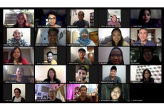 15 Jurnalis Rampungkan...