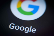 Berkat Google dan YouTube,...
