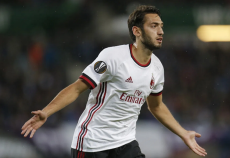 Soal Transfer Calhanoglu,...