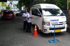 Garap Bisnis Shuttle,...