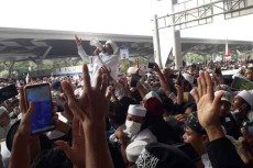 Simpati Terhadap Habib...