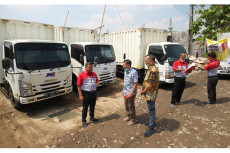 Sektor Lain Terpuruk,...