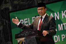 Soal Sanksi ke Anies...
