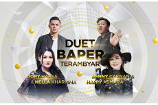 2 Pasangan Pedangdut...