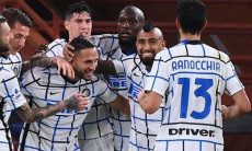 Sembilan Pemain Inter...