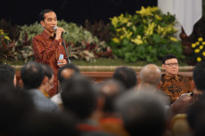 Jokowi Jengkel Masih...