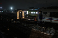 PT KAI Selidiki Kereta...
