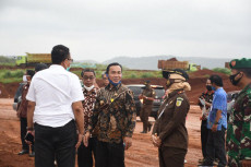 Presiden Jokowi Direncanakan...
