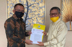 Kantongi SK Golkar Sulsel,...