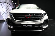 Seru, Peluncuran Wuling...