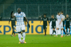 Jadi Pahlawan Inter...