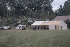 Semeru Kembali Tenang,...