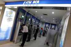 Layar ATM Bisa Diintip,...