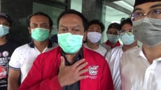 Markas Diserang Orang...