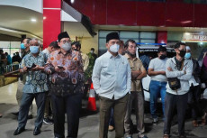 Fadli Zon Sebut Keluarga...