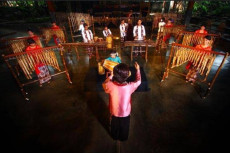 SAU, Pusat Seni Angklung...