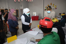 Pesan Khofifah pada...