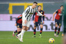 Bantu Juventus Kalahkan...