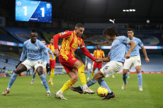 Tampil di Etihad, Manchester...