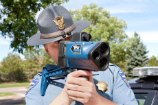 Sadis, Speed Gun Canggih...
