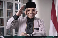 Getol Bela Habib Rizieq,...