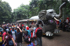Ragunan Tutup saat Libur...