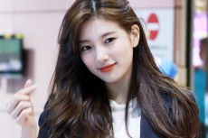 Suzy dan Irene Red Velvet...