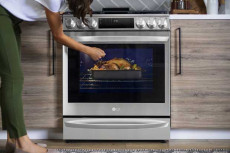 LG Siapkan Oven Pintar...