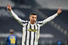 Daftar Top Skor Sementara...