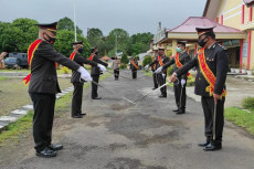 Personel Polres Tomohon...