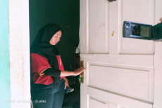 Pegawai Minimarket Ini...