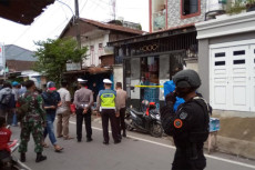 Rumah di Bontoala Digeledah...