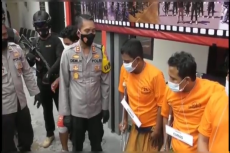 3 Kali Beraksi, Begal...