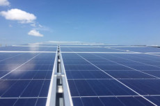 Cleantech Solar Dukung...