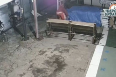 Waspada! Komplotan Maling...