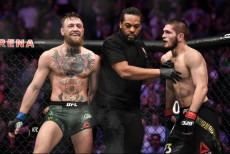 Conor McGregor Hina...